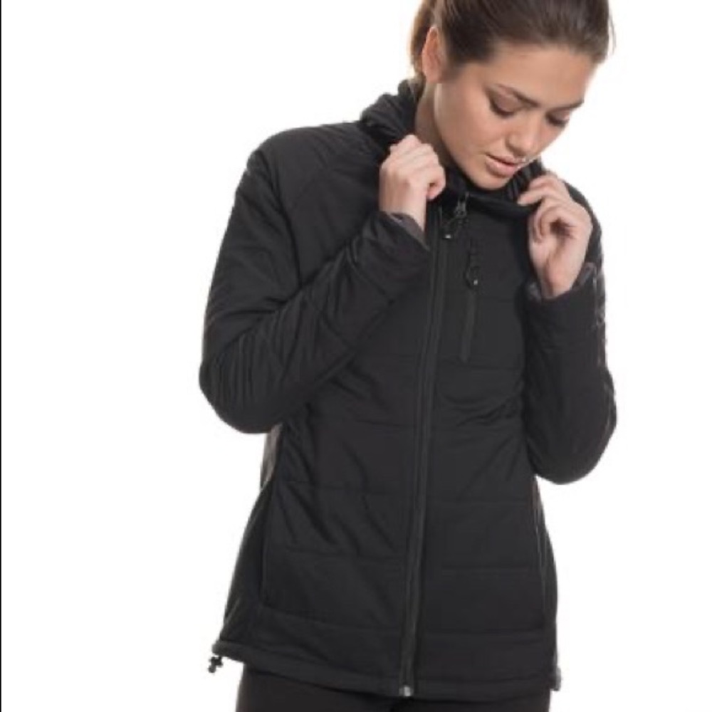 *SALE* 🧨 Primaloft Breeze Jacket light coat NWOT